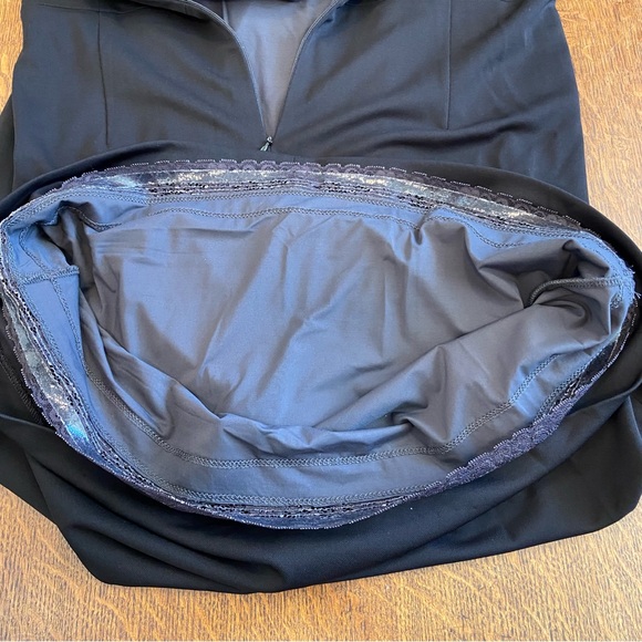 PROJECT GRAVITAS LUCILLE BLACK RUCHED VNECK PLUS FITTED SHAPEWEAR LUXE DRESS - Picture 13 of 16